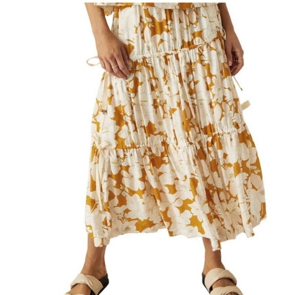 Mon Renn Magnolia Floral Tiered Midi Skirt Yellow Cream Size XS